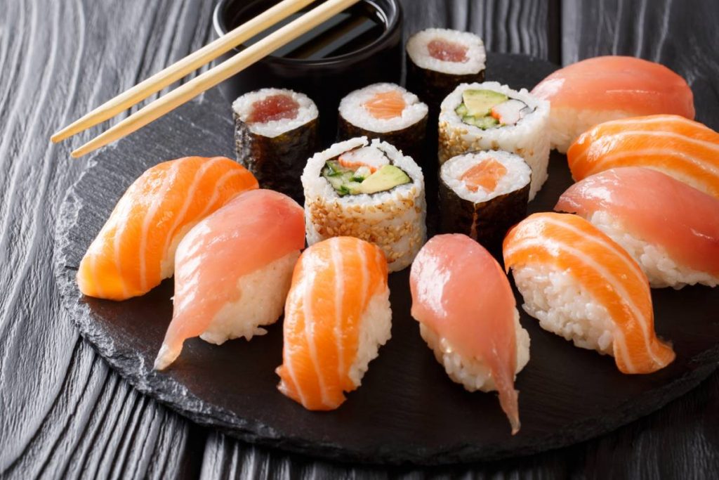 Fabrication de sushis : matériel et astuces de chef !